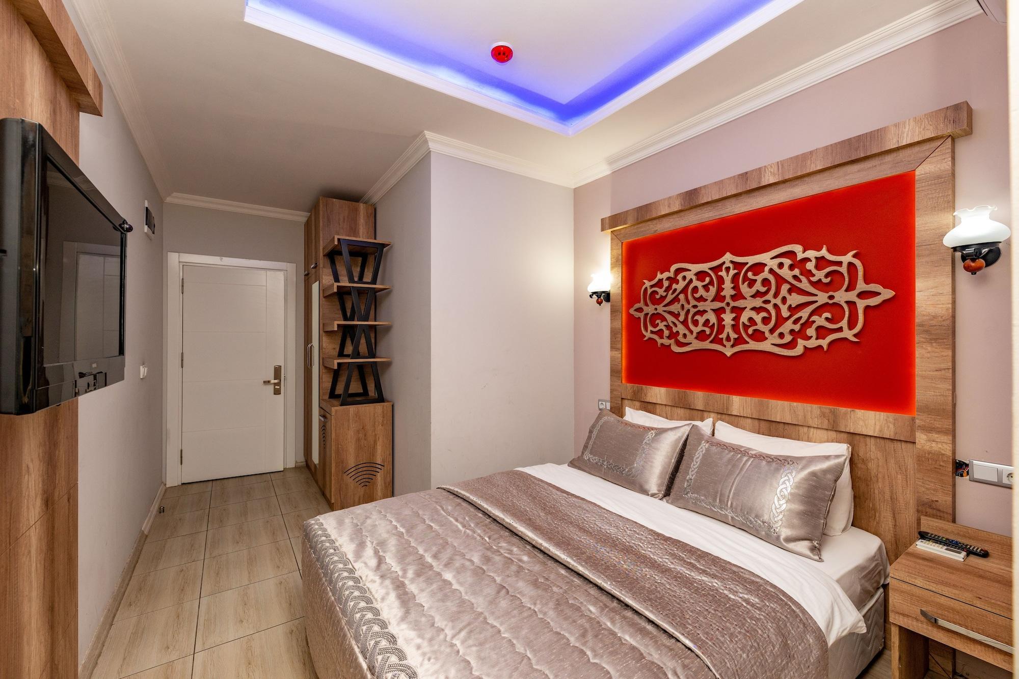 Otel Linda Expo Palace 3*